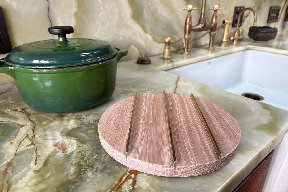 Trivet